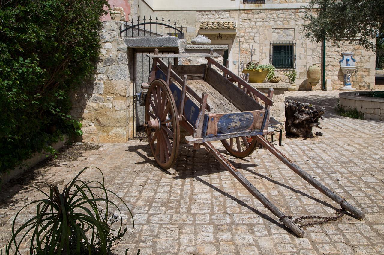 Le Tre Giare Apartment Modica Exterior photo